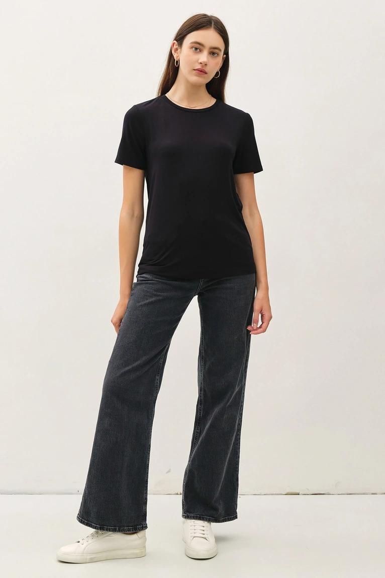 Black Basic Round Neck Tee