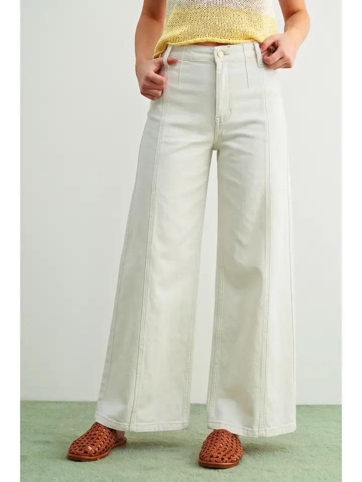 White Vertical Seam Stretch Pants