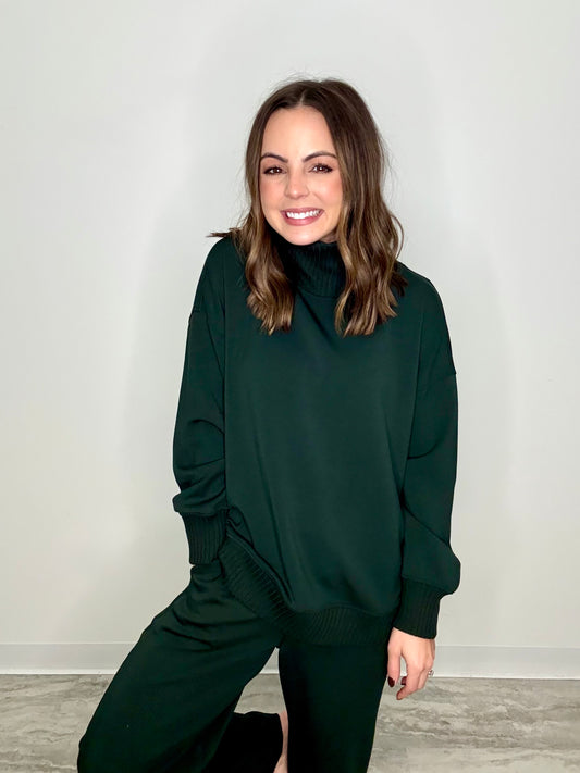 Regency Green Cropped Leg Set