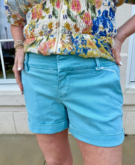 Milky Blue Hampton Short