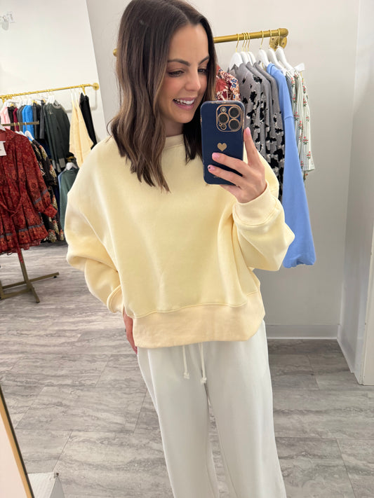 Butter Yellow Soft Sweatshirt