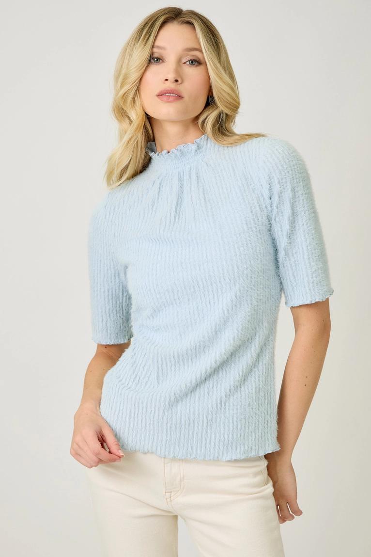 Soft Blue Lettuce Edge Fuzzy Top