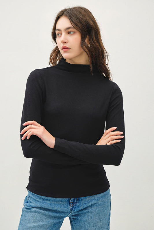 Mockneck  Longsleeve Tee