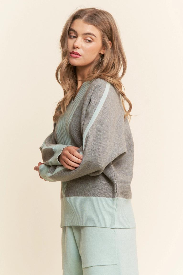 Light Grey and Mint V Neck Set
