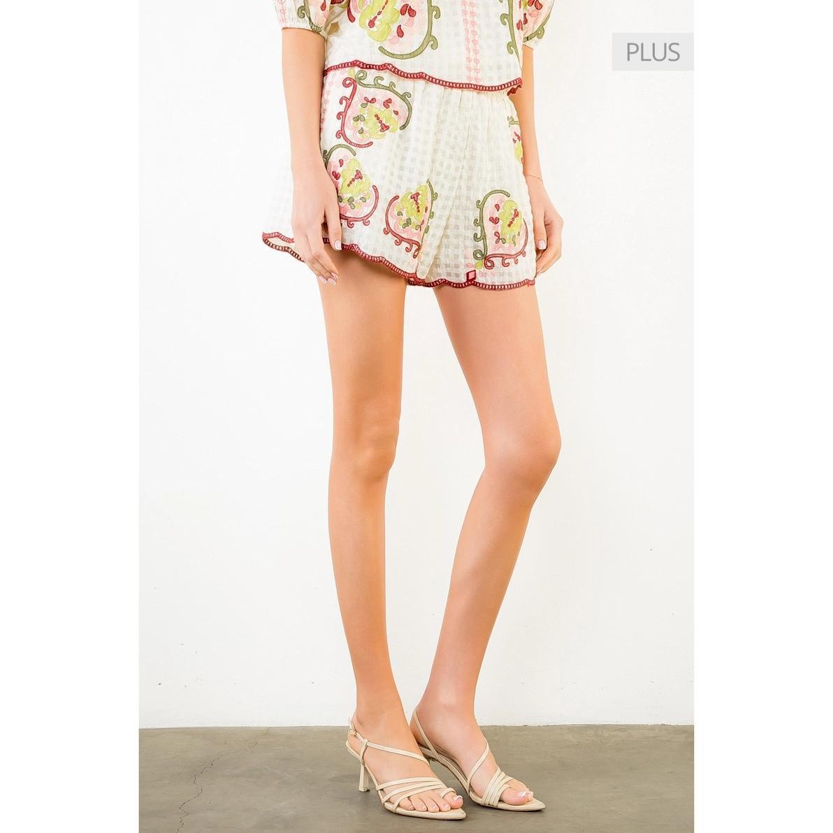 Cream Embroidery Textured Shorts