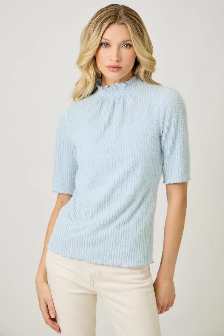 Soft Blue Lettuce Edge Fuzzy Top